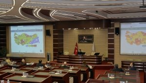 Erzurum'da İl Pandemi Kurulu toplantısı yapıldı