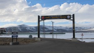 Gurbetçiler köy özlemini kamera sistemi ile gideriyor