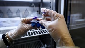 Japonya'da Covid-19 aşısına yan etki gösterenlerin sayısı artıyor