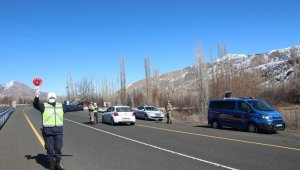 Oltu Jandarmadan drone destekli uygulama