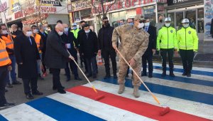 Yaya geçitlerinde 'kırmızı çizgi' dönemi başladı