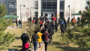 YÖKDİL sınavı pandemi tedbirleriyle yapıldı