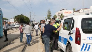 2 saat önce satın alınan kamyonet karşı şeride geçip iki aracı biçti: 2 yaralı