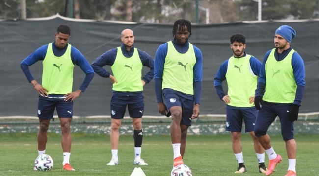 BB Erzurumspor kazanarak seriye bağlamak istiyor