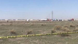 Konya'da savaş uçağı düştü. Olay yerine çok sayıda polis, ambulans, itfaiye ve AFAD ekipleri sevk edildi.