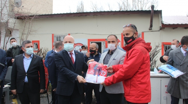 Mehmet Sekmen: "Erzurum'da amatör futbol kulüplerine önemli yatırımlar yapılacak"