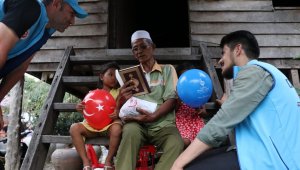 TDV tarafından Ramazan ayında 36 ülkede 90 bin Kur'an-ı Kerim hediye edilecek