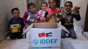 Türk hayırseverlerin yardımları 40 ülkeye ulaşacak