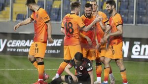 Galatasaray zirve takibini sürdürdü