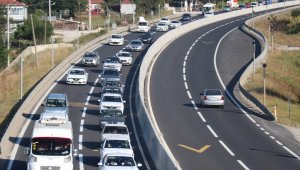 5 ildeki araç sayısı 1 milyon 42 bini geçti