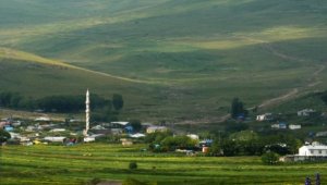 Ardahan'da Covid-19 tedbirleri kapsamında bir köy karantinaya alındı