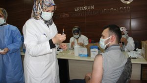 Erzurum OSM'de yerinde aşı uygulamasına başlandı