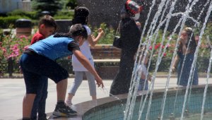 Erzurum'da kavurucu sıcaklar etkili oluyor