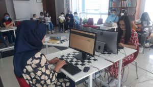 Palandöken Gençlik Merkezi'nden F Klavye kursu