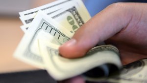 Serbest piyasada döviz fiyatları