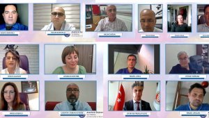 Atatürk Üniversitesi ev sahipliğinde "Yoğun Bakıma Güncel Bakış" konulu sempozyum düzenlendi