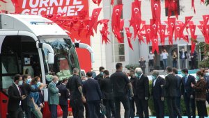 Cumhurbaşkanı Erdoğan: "Hep milletimizle beraber yürüdük, bundan sonra da milletimizin gösterdiği istikamette yürümekte kararlıyız"