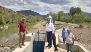 Demirdöğen, projeleri yerinde inceliyor