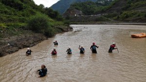 Doğu Karadeniz'de son 3 yılda sellere 32 kurban, 9 kayıp verildi