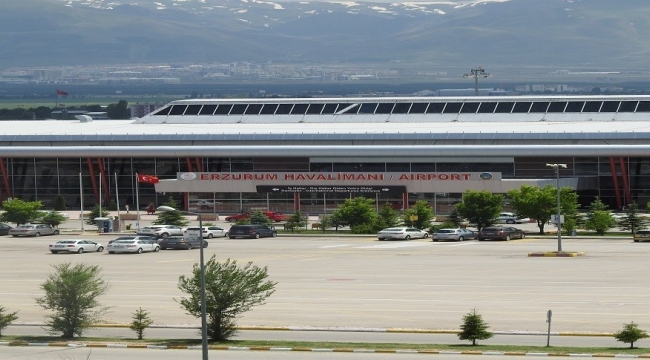 Erzurum Havalimanından anlamlı anons