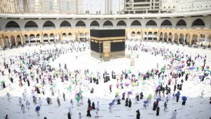 Hacı adayları, Kabe'yi tavaf etti