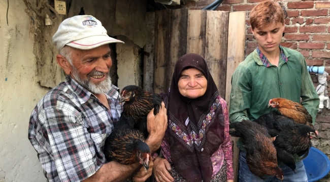 Türkiye'nin ilk yerli tavuk ırkı, çiftçilere teslim edilmeye başlandı