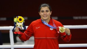 Busenaz Sürmeneli: "Altın madalya gelecek dedik ve geldi ama yetinmeyeceğiz"