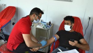 Pandemi döneminde kan vermekten korkmayın