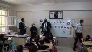 Başkan Orhan'dan Aziziyeli miniklere sürpriz