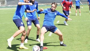 Dadaşlar milli arada tempoyu arttırdı