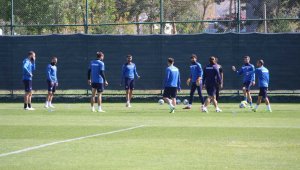 Erkan Sözeri: "Bu takım sezon sonu şampiyon olacak"