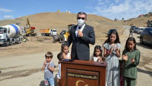 Erzurum'da 4 ilçede 4 okulun temeli atıldı