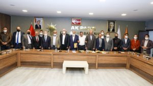 İYİ Parti'den istifa ettiler