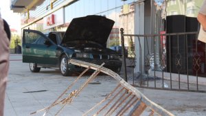 Neyse ki parmaklıklar vardı