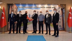 Şehit Aileleri ve Gazilerden Vali Memiş'e ziyaret