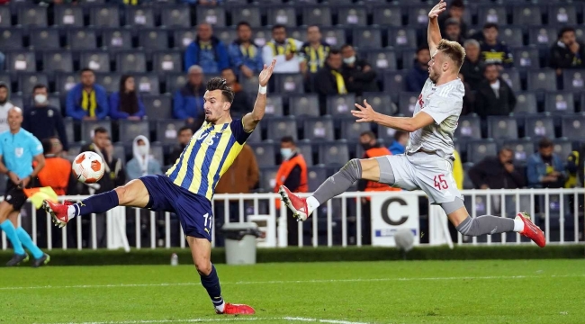 UEFA Avrupa Ligi: Fenerbahçe: 0 - Olympiakos: 3