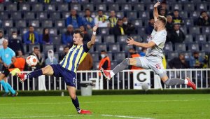 UEFA Avrupa Ligi: Fenerbahçe: 0 - Olympiakos: 3