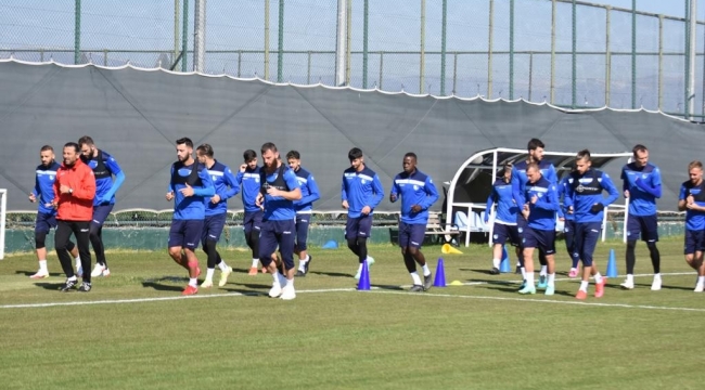 BB Erzurumspor'da kondisyon ağırlıklı idman