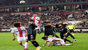 Dadaşlar zorlu Samsun deplasmanından 1 puanla dönüyor