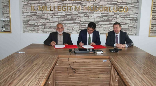 Erzurum İl Millî Eğitim Müdürlüğü ile Ebu İshak Vakfı İş Birliği Protokolü