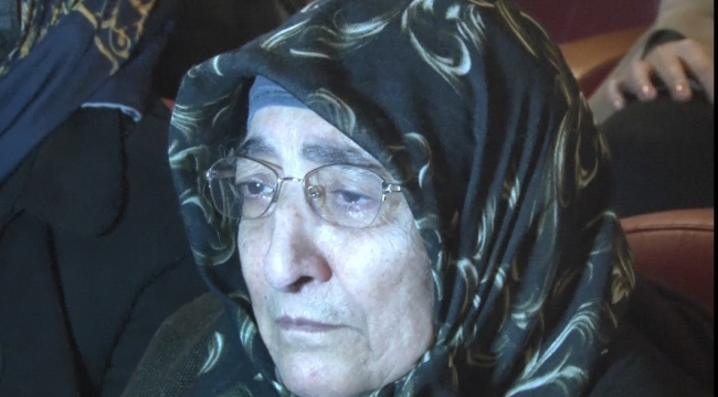 İbrahim Erkal'ın hayatını anlatan 'Ömrüm' isimli belgesel annesini duygulandırdı