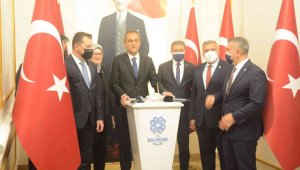 Milli Eğitim Bakanı Özer, pandeminin son durumunu değerlendirdi