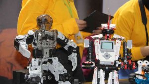 Minikler 'Bilim Erzurum' ile geleceğe hazırlanıyor