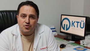 Prof. Dr. Gürdal Yılmaz: "Faz3 aşamasında kullandığımız 4 ilaç mevcut; Bu ilaçları kullandığımız hastaların şikâyetlerinin daha hafif seyrettiğini ve daha erken düzeldiğini gözlemledik"