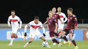 Son dakikada; Letonya: 1 - Türkiye: 2