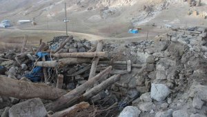 Deprem bölgesinde devlet tüm imkanlarını seferber etti