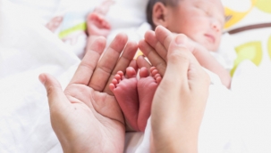 Dünyada doğan 10 çocuktan 1'i prematüre