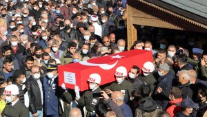 Sınıf arkadaşıydılar, iki hafta arayla şehit oldular