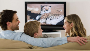 Türkiye'de televizyon izleme süresi 4,5 saati aştı