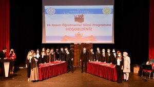 Yeni atanan 682 öğretmen yemin etti